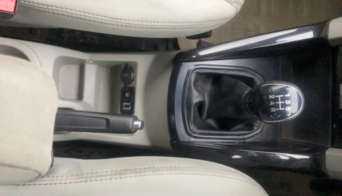 2016 Ford Ecosport TITANIUM 1.5L PETROL, Petrol, Manual, 1,07,587 km, Gear Lever