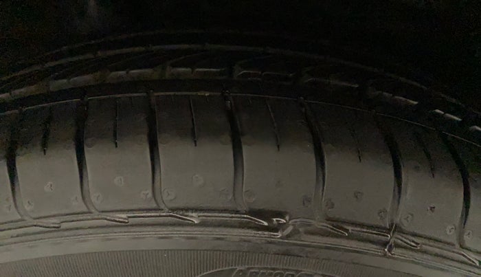 2017 Honda BR-V 1.5L I-VTEC S, Petrol, Manual, 37,073 km, Right Front Tyre Tread