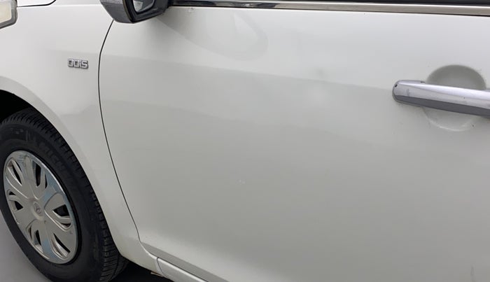 2015 Maruti Swift Dzire VDI, Diesel, Manual, 1,16,617 km, Front passenger door - Slightly dented