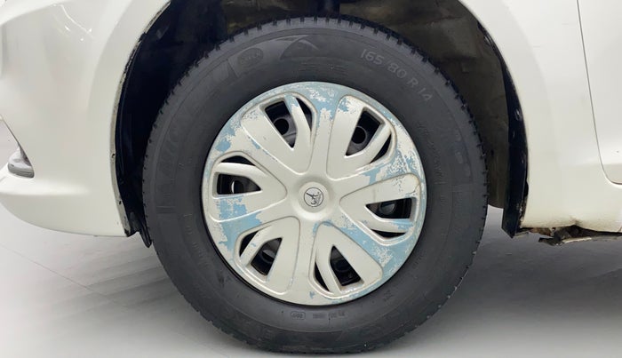 2015 Maruti Swift Dzire VDI, Diesel, Manual, 1,16,617 km, Left Front Wheel