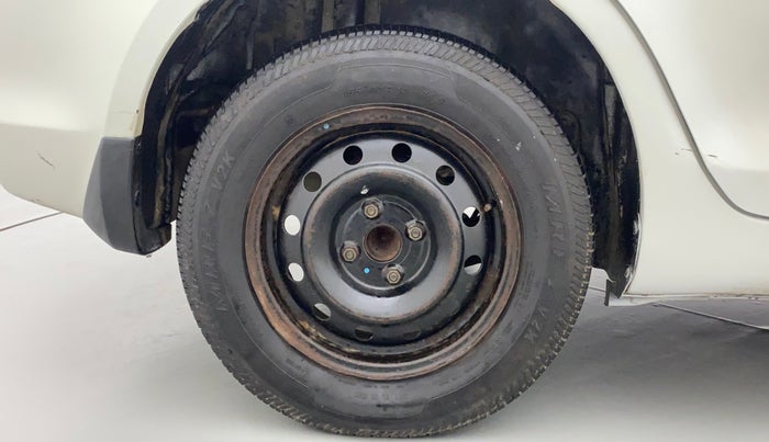 2015 Maruti Swift Dzire VDI, Diesel, Manual, 1,16,617 km, Right Rear Wheel