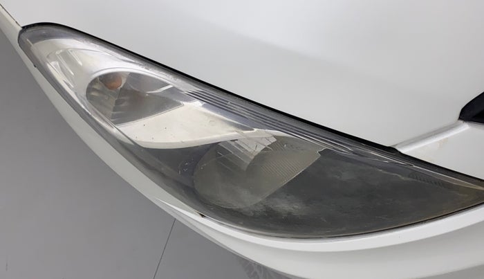 2015 Maruti Swift Dzire VDI, Diesel, Manual, 1,16,617 km, Right headlight - Minor scratches