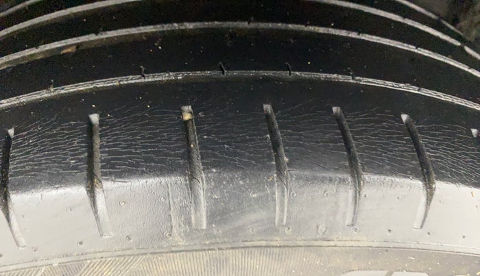 2018 Maruti Baleno ALPHA PETROL 1.2, Petrol, Manual, 56,646 km, Left Rear Tyre Tread