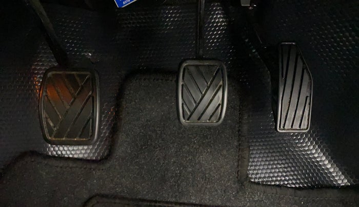 2018 Maruti Baleno ALPHA PETROL 1.2, Petrol, Manual, 56,646 km, Pedals