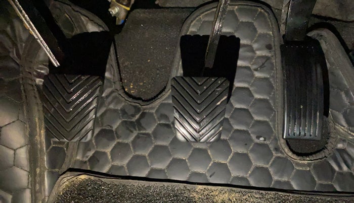 2023 Hyundai NEW I20 SPORTZ 1.2 MT, Petrol, Manual, 50,385 km, Pedals