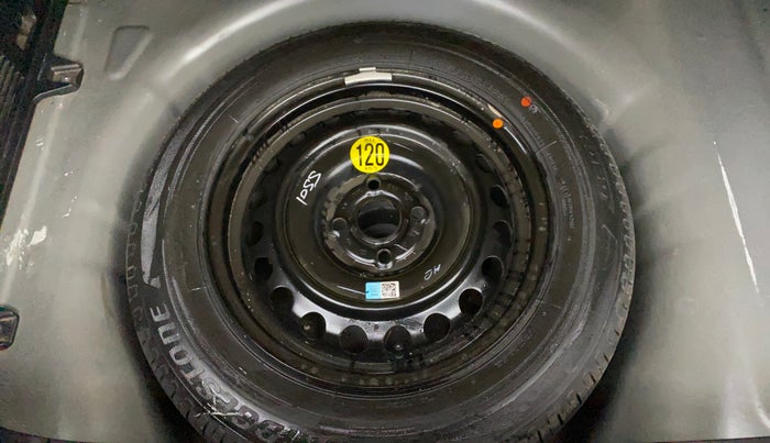 2023 Hyundai NEW I20 SPORTZ 1.2 MT, Petrol, Manual, 50,385 km, Spare Tyre