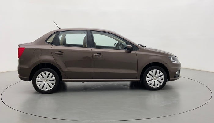 2017 Volkswagen Ameo COMFORTLINE PLUS PETROL, Petrol, Manual, 18,051 km, Right Side