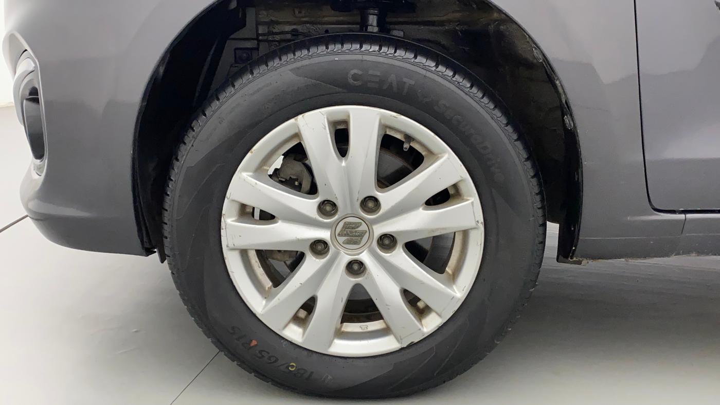 2017 Maruti Ertiga ZDI + SHVS, Diesel, Manual, 1,22,292 km, Left Front Wheel