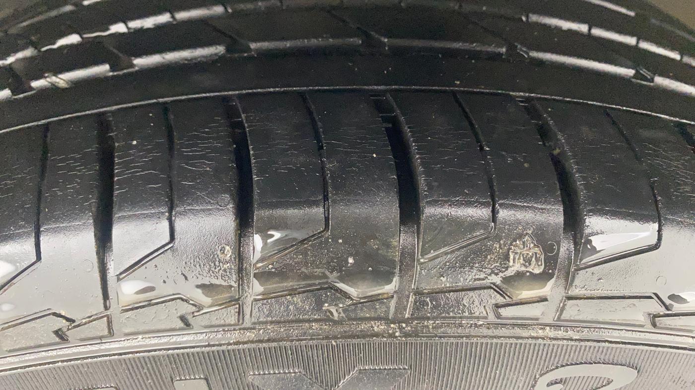 2016 Nissan Teana 250XV, Petrol, Automatic, 74,405 km, Right Front Tyre Tread
