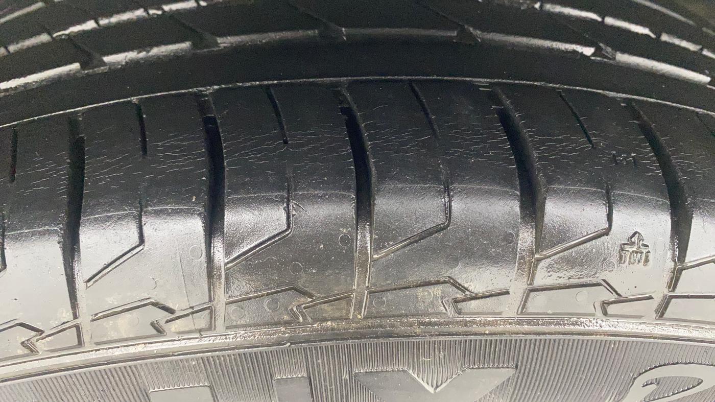 2016 Nissan Teana 250XV, Petrol, Automatic, 74,405 km, Left Front Tyre Tread