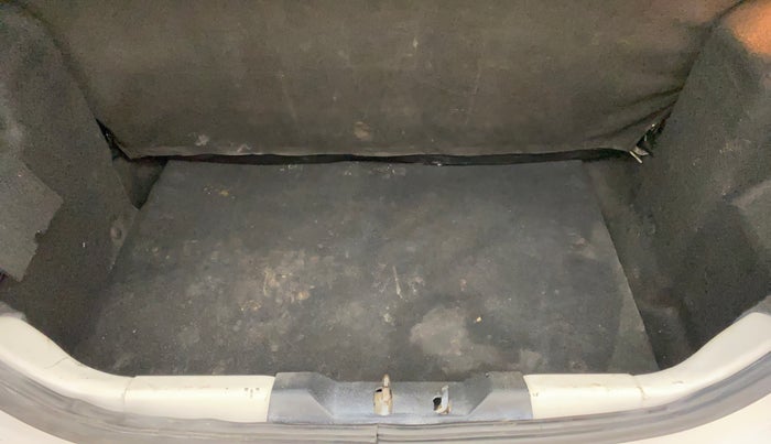 2017 Tata Tiago XZA PETROL, Petrol, Automatic, 45,950 km, Boot Inside