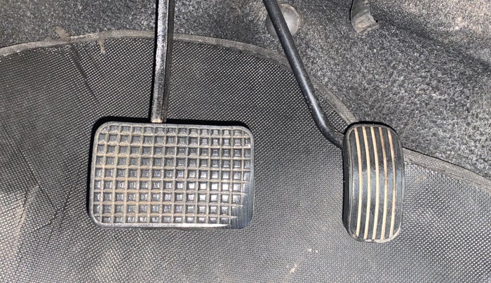 2017 Tata Tiago XZA PETROL, Petrol, Automatic, 45,950 km, Pedals