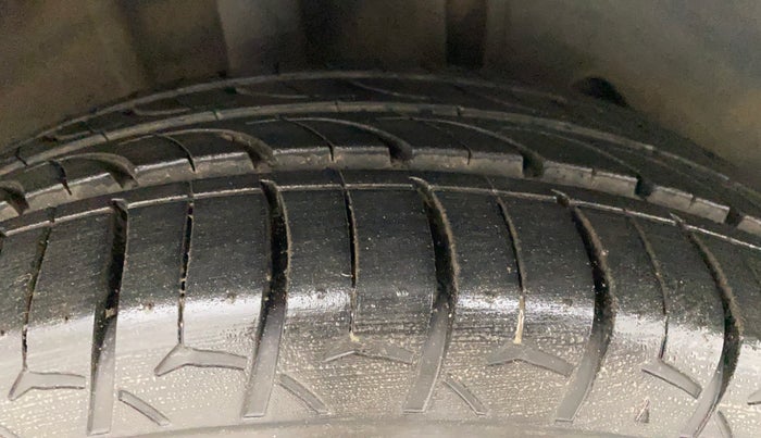 2017 Tata Tiago XZA PETROL, Petrol, Automatic, 45,950 km, Right Rear Tyre Tread