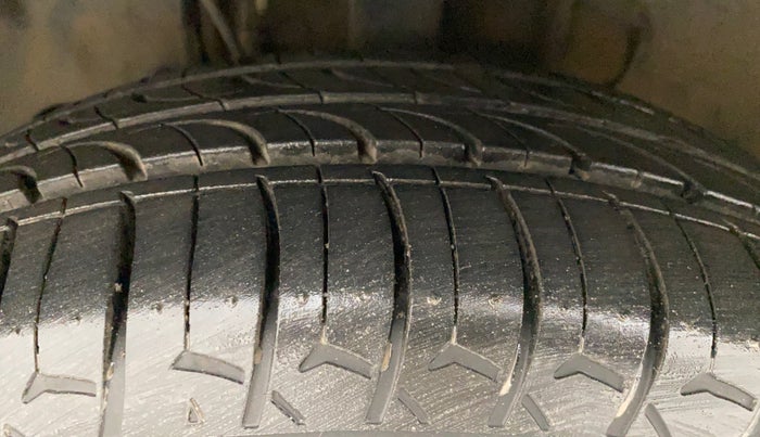 2017 Tata Tiago XZA PETROL, Petrol, Automatic, 45,950 km, Left Front Tyre Tread