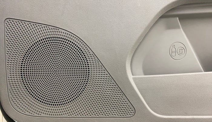 2017 Tata Tiago XZA PETROL, Petrol, Automatic, 45,950 km, Speaker