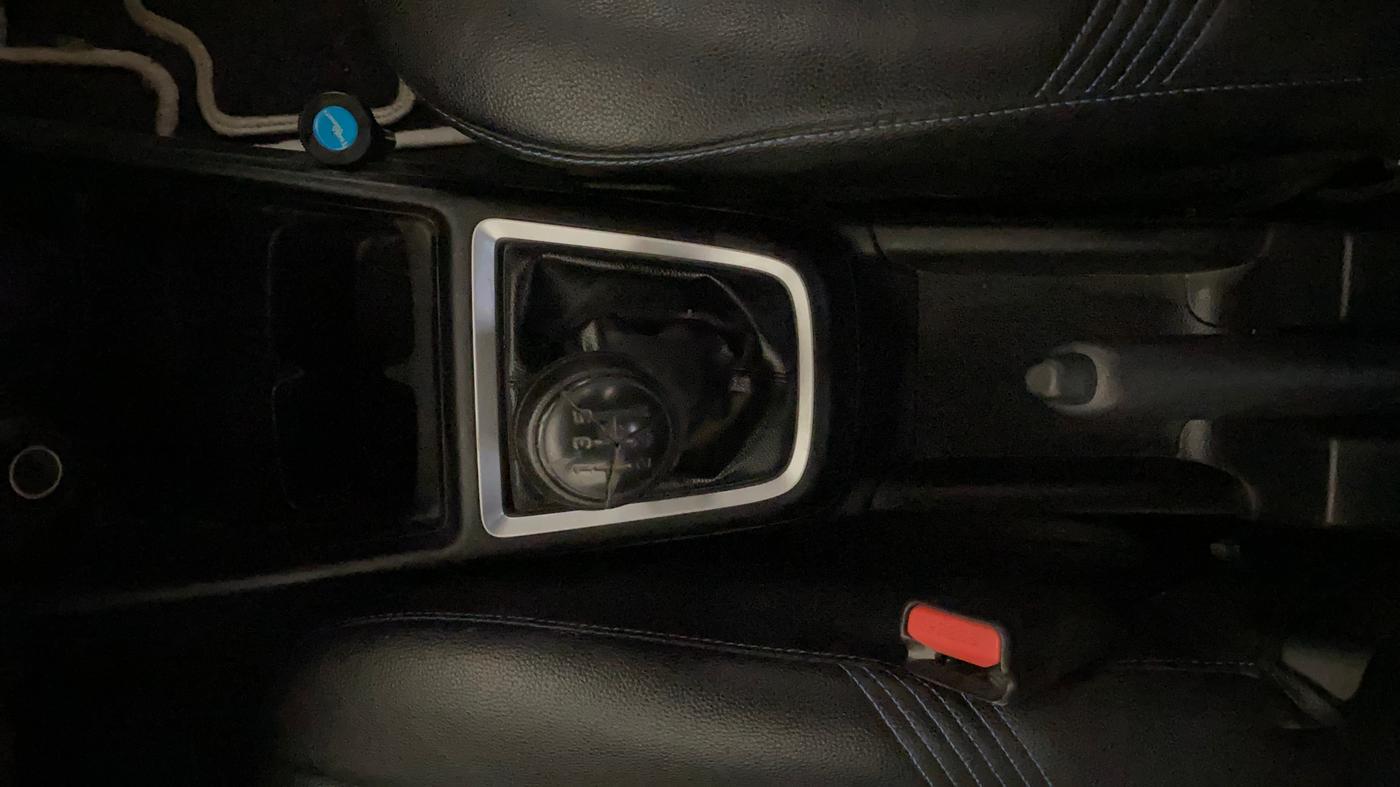 2018 Maruti Swift LXI, Petrol, Manual, 17,868 km, Gear Lever