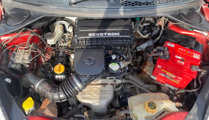 2017 Tata Tiago XZ PETROL, Petrol, Manual, 56,314 km, Engine View