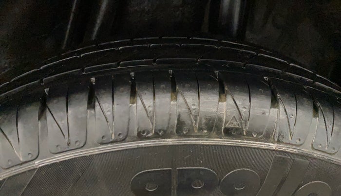 2017 Honda Jazz 1.2L I-VTEC V, Petrol, Manual, 75,242 km, Left Rear Tyre Tread