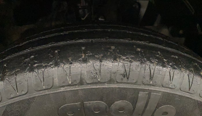 2017 Honda Jazz 1.2L I-VTEC V, Petrol, Manual, 75,242 km, Right Front Tyre Tread