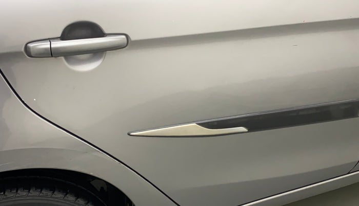 2015 Maruti Ciaz VXI+, Petrol, Manual, 55,469 km, Right rear door - Slightly dented
