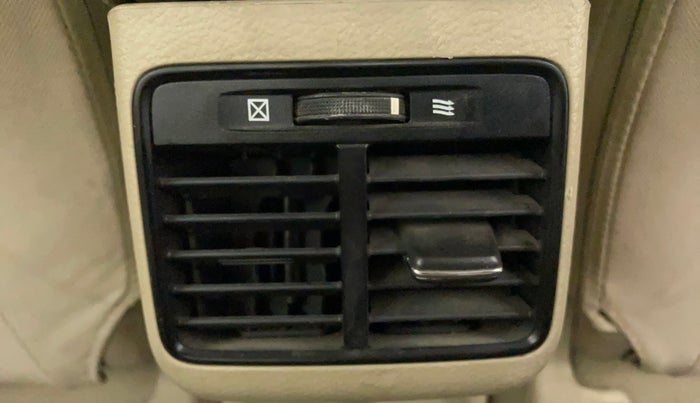 2015 Maruti Ciaz VXI+, Petrol, Manual, 55,469 km, Rear AC Vents