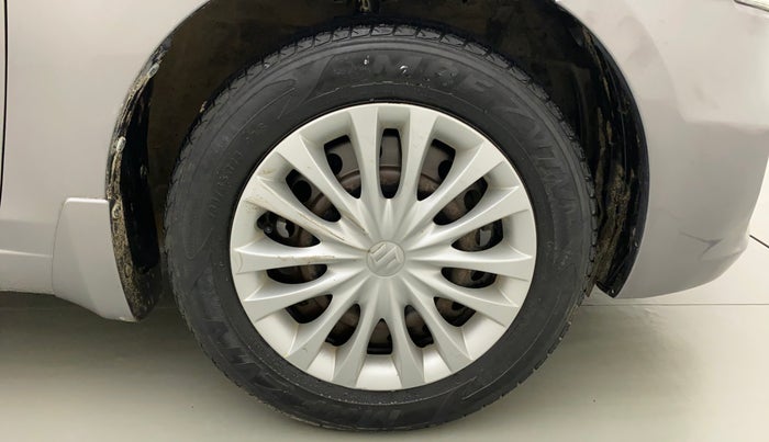 2015 Maruti Ciaz VXI+, Petrol, Manual, 55,469 km, Right Front Wheel
