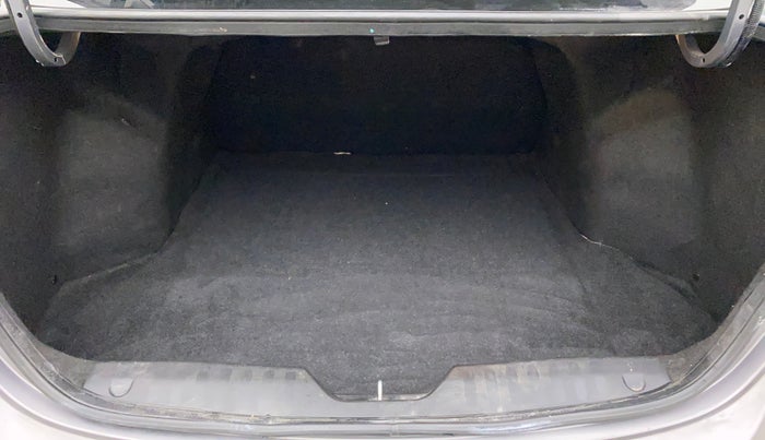 2015 Maruti Ciaz VXI+, Petrol, Manual, 55,469 km, Boot Inside