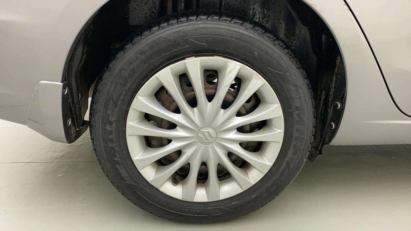 2015 Maruti Ciaz VXI+, Petrol, Manual, 55,469 km, Right Rear Wheel