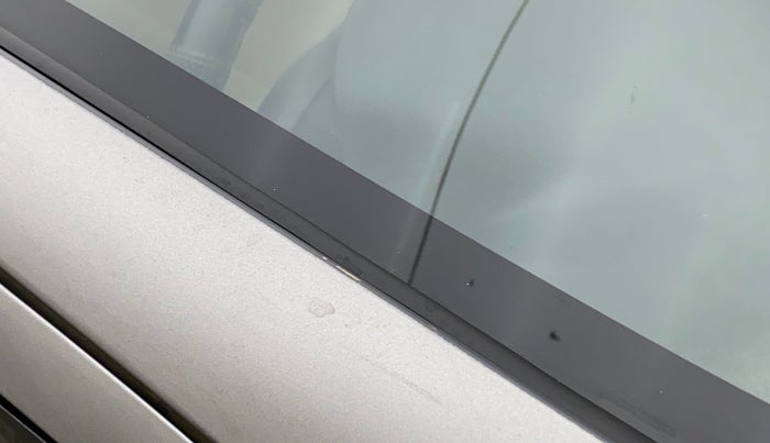 2015 Maruti Ciaz VXI+, Petrol, Manual, 55,469 km, Right A pillar - Minor scratches