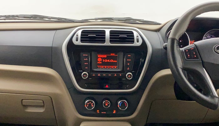 2016 Mahindra TUV300 T8 AMT, Diesel, Automatic, 37,567 km, Air Conditioner