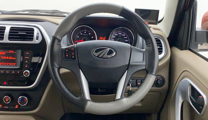 2016 Mahindra TUV300 T8 AMT, Diesel, Automatic, 37,567 km, Steering Wheel Close Up