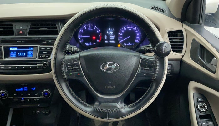 2016 Hyundai Elite i20 ASTA 1.2, CNG, Manual, 1,15,488 km, Steering Wheel Close Up