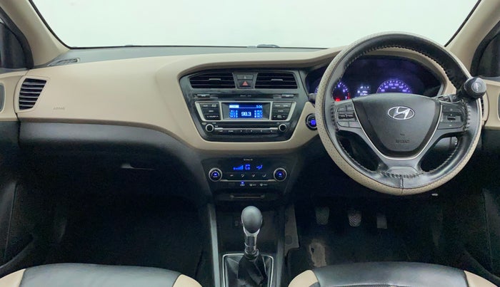 2016 Hyundai Elite i20 ASTA 1.2, CNG, Manual, 1,15,488 km, Dashboard