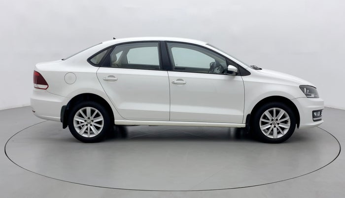2017 Volkswagen Vento HIGHLINE PETROL, Petrol, Manual, 42,829 km, Right Side View