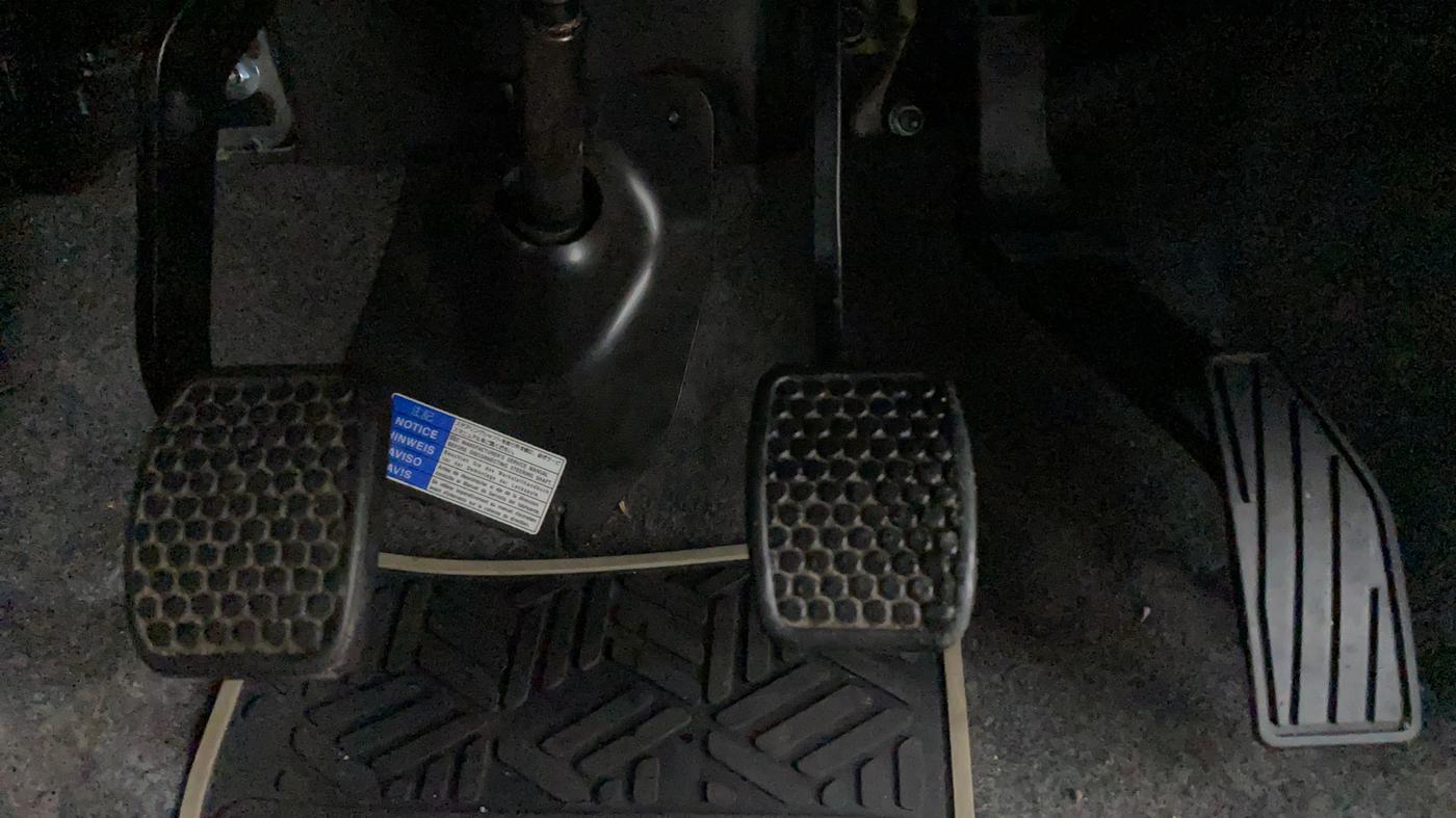 2019 Maruti Alto K10 VXI P, Petrol, Manual, 6,035 km, Pedals