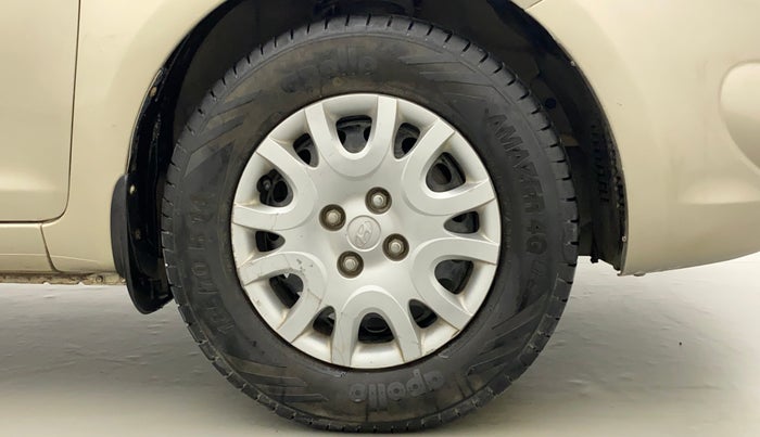 2011 Hyundai i20 MAGNA (O) 1.2, Petrol, Manual, 55,735 km, Right Front Wheel