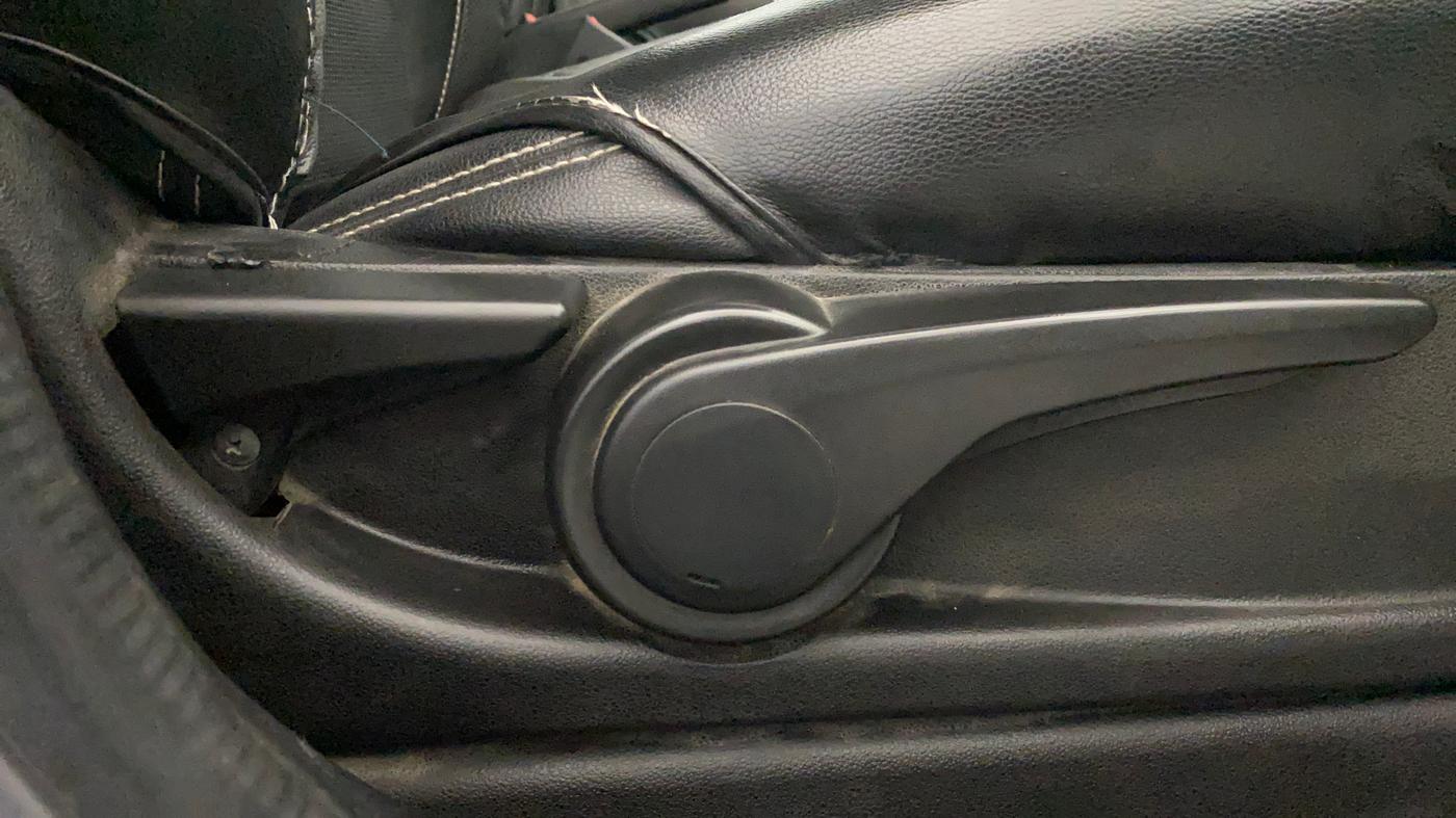 2019 Tata TIGOR XZA PLUS PETROL, CNG, Automatic, 86,951 km, Driver Side Adjustment Panel