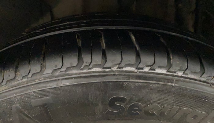 2019 Tata TIGOR XZA PLUS PETROL, CNG, Automatic, 86,951 km, Left Rear Tyre Tread