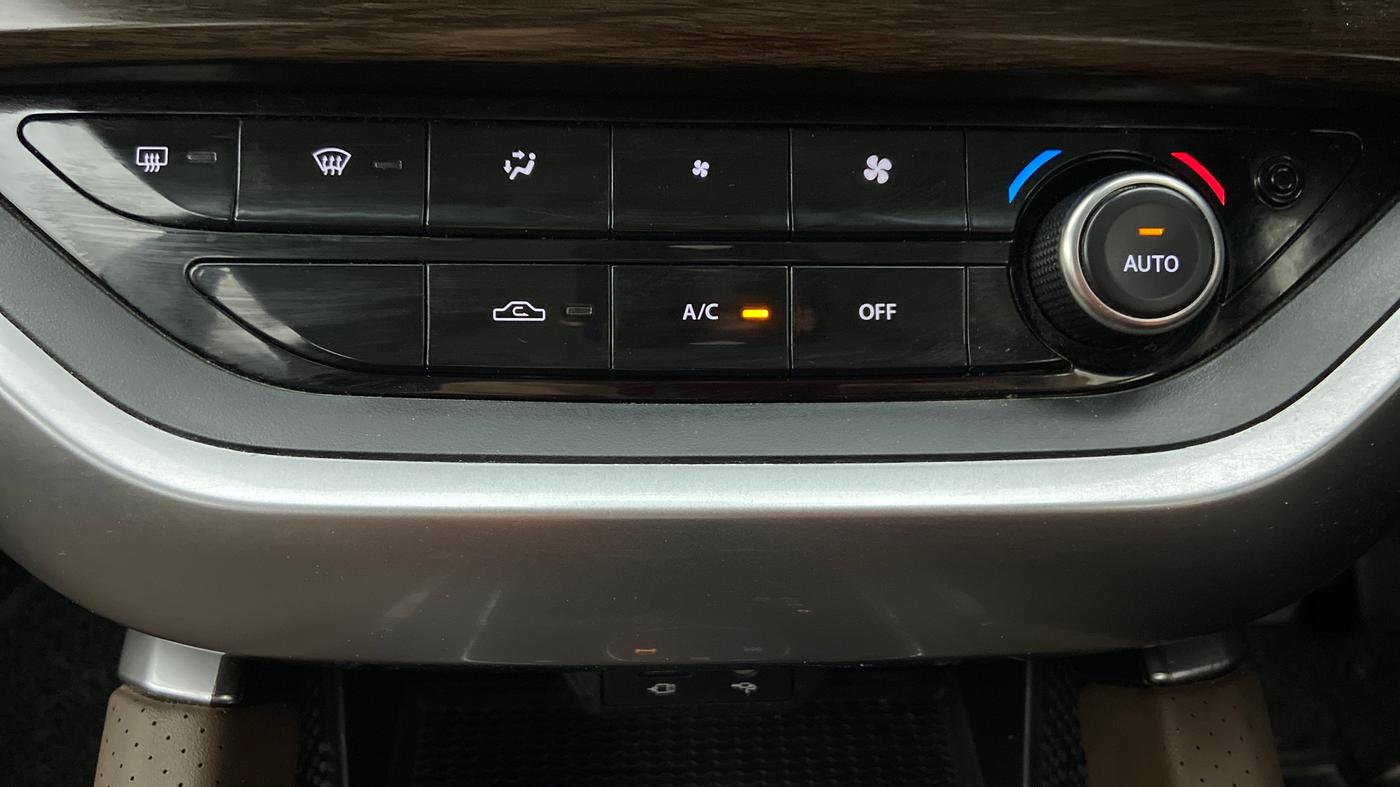 2020 Tata Harrier XZA PLUS, Diesel, Automatic, 71,388 km, Automatic Climate Control