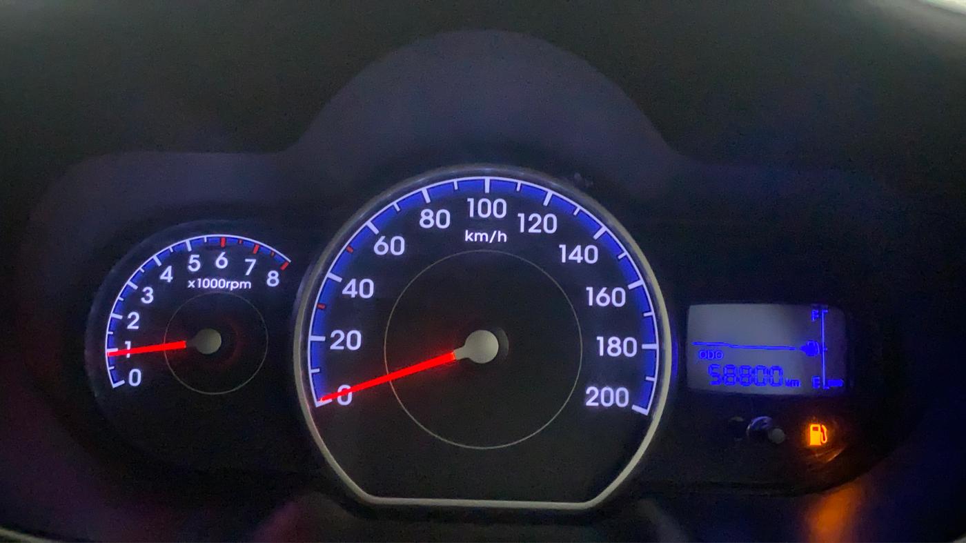 2015 Hyundai i10 MAGNA 1.1, CNG, Manual, 58,859 km, Odometer Image
