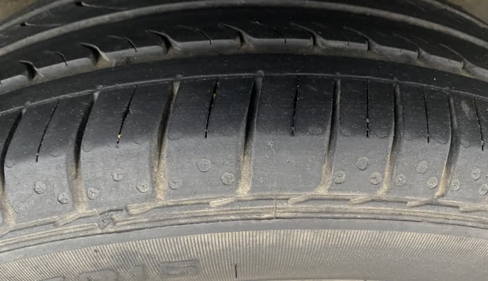 2022 Honda Jazz 1.2L I-VTEC VX CVT, Petrol, Automatic, 26,511 km, Left Rear Tyre Tread