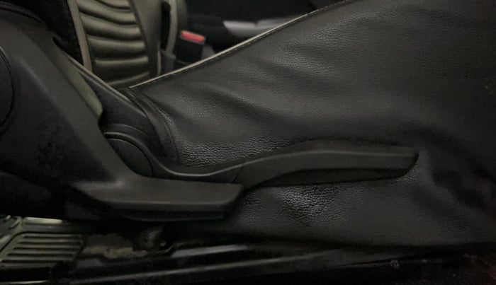 2020 Maruti Baleno ZETA CVT PETROL 1.2, Petrol, Automatic, 67,149 km, Driver Side Adjustment Panel