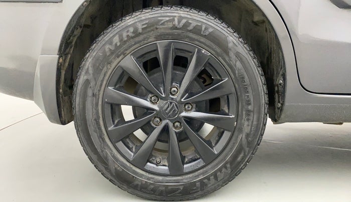 2014 Maruti Ertiga ZXI, Petrol, Manual, 54,811 km, Right Rear Wheel