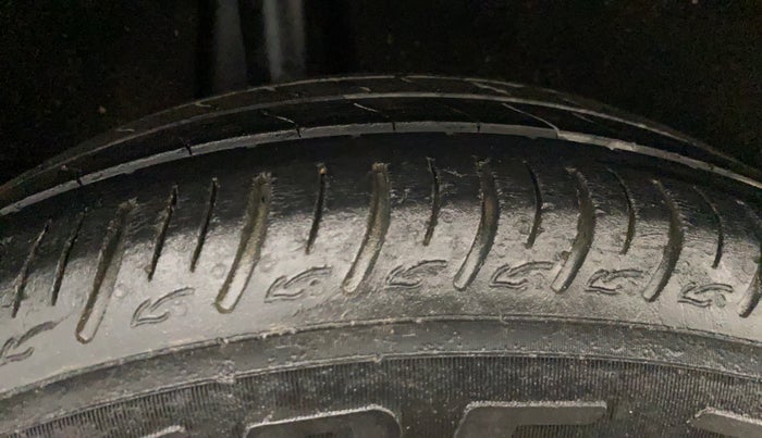 2022 Maruti Baleno DELTA PETROL 1.2, Petrol, Manual, 68,223 km, Right Rear Tyre Tread