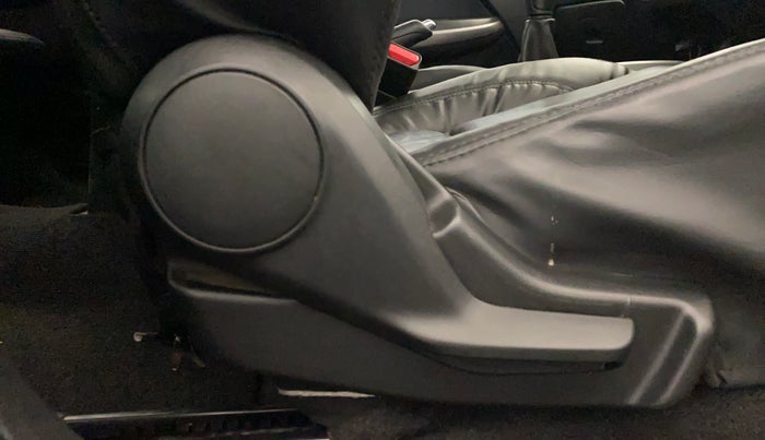 2022 Maruti Baleno DELTA PETROL 1.2, Petrol, Manual, 68,223 km, Driver Side Adjustment Panel