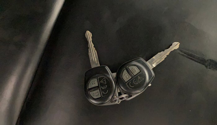 2022 Maruti Baleno DELTA PETROL 1.2, Petrol, Manual, 68,223 km, Key Close Up