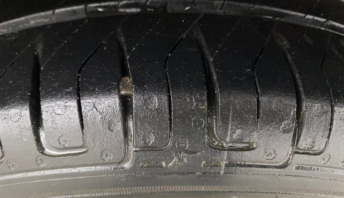 2018 Maruti Alto K10 VXI (O) AMT, Petrol, Automatic, 32,774 km, Left Rear Tyre Tread