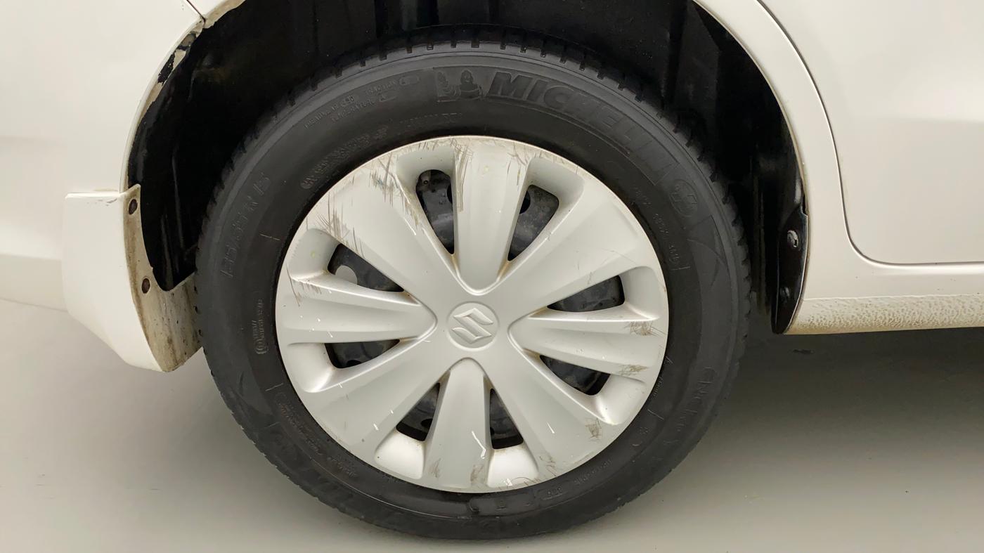 2016 Maruti Ertiga VXI CNG, CNG, Manual, 98,246 km, Right Rear Wheel