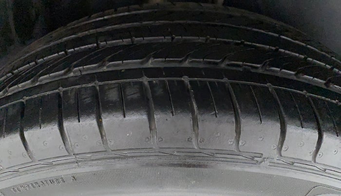 2019 MG HECTOR SHARP DCT PETROL, Petrol, Automatic, 17,185 km, Right Rear Tyre Tread