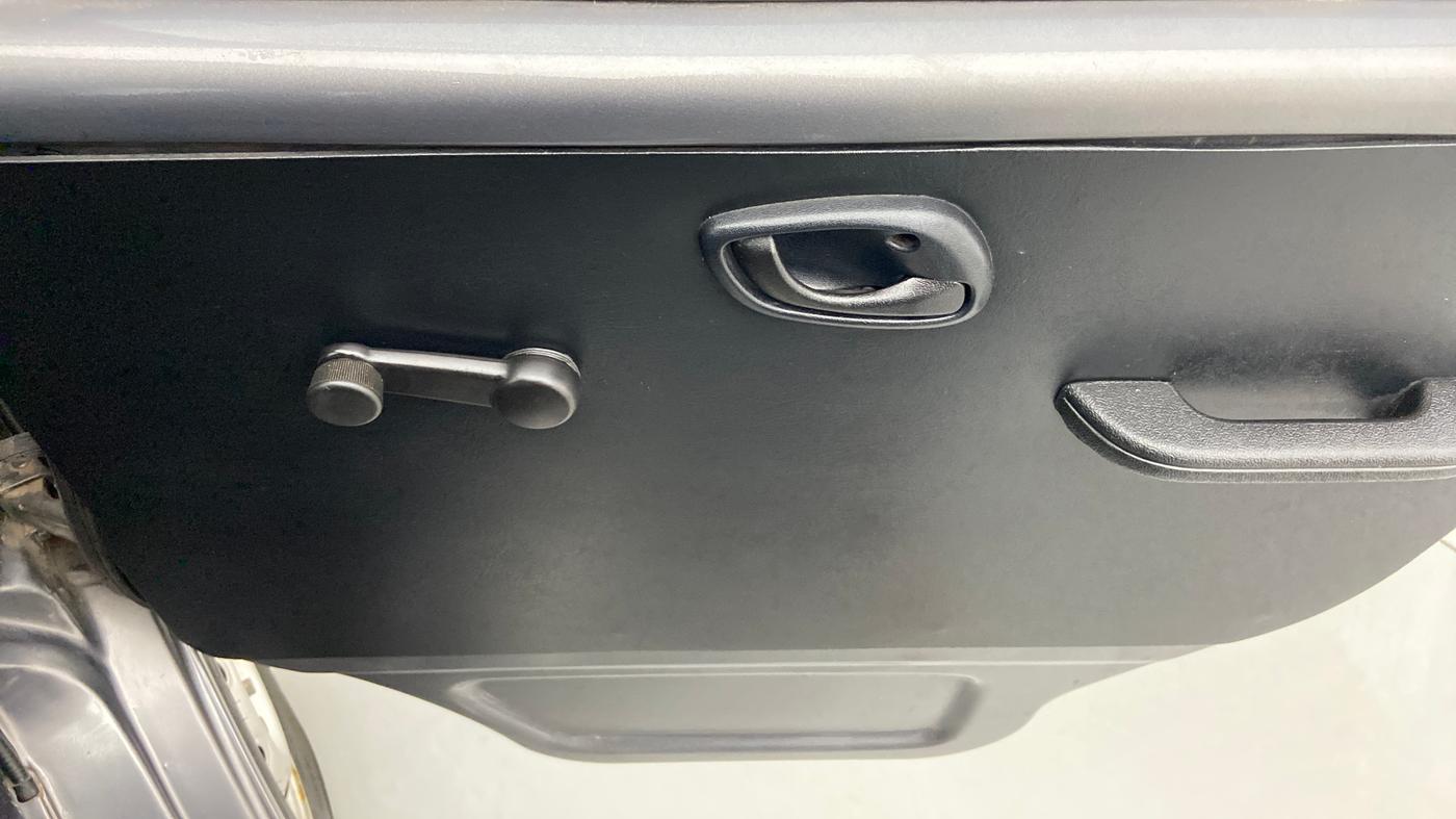 2019 Maruti Eeco 5 STR WITH AC PLUSHTR, Petrol, Manual, 15,689 km, Driver Side Door Panels Control